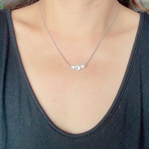 SWAROVSKI Classic 3 stones simple elegant design necklace
